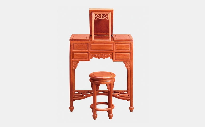 簡單梳妝臺